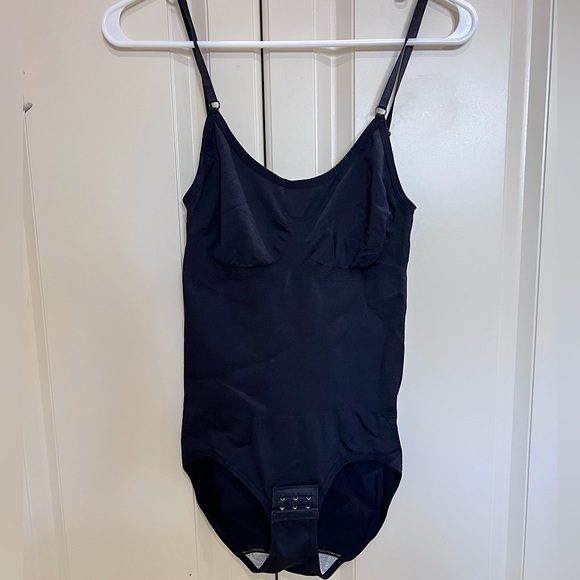 NWT FlawlessFit Snatched Black Bodysuit Size Large (TikTok viral bodysuit) - Picture 3 of 11